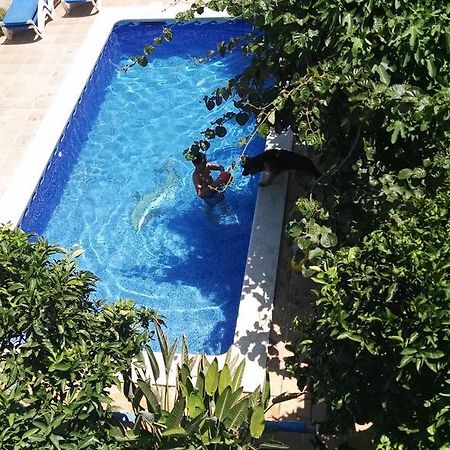 Apartamento Mar Y Montana Архентона Екстериор снимка