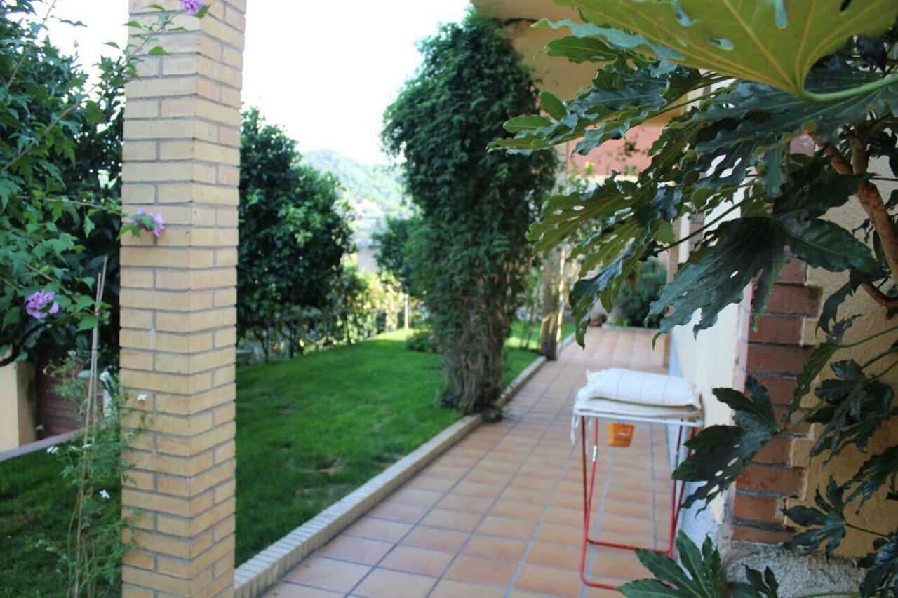 Apartamento Mar Y Montana Архентона Екстериор снимка